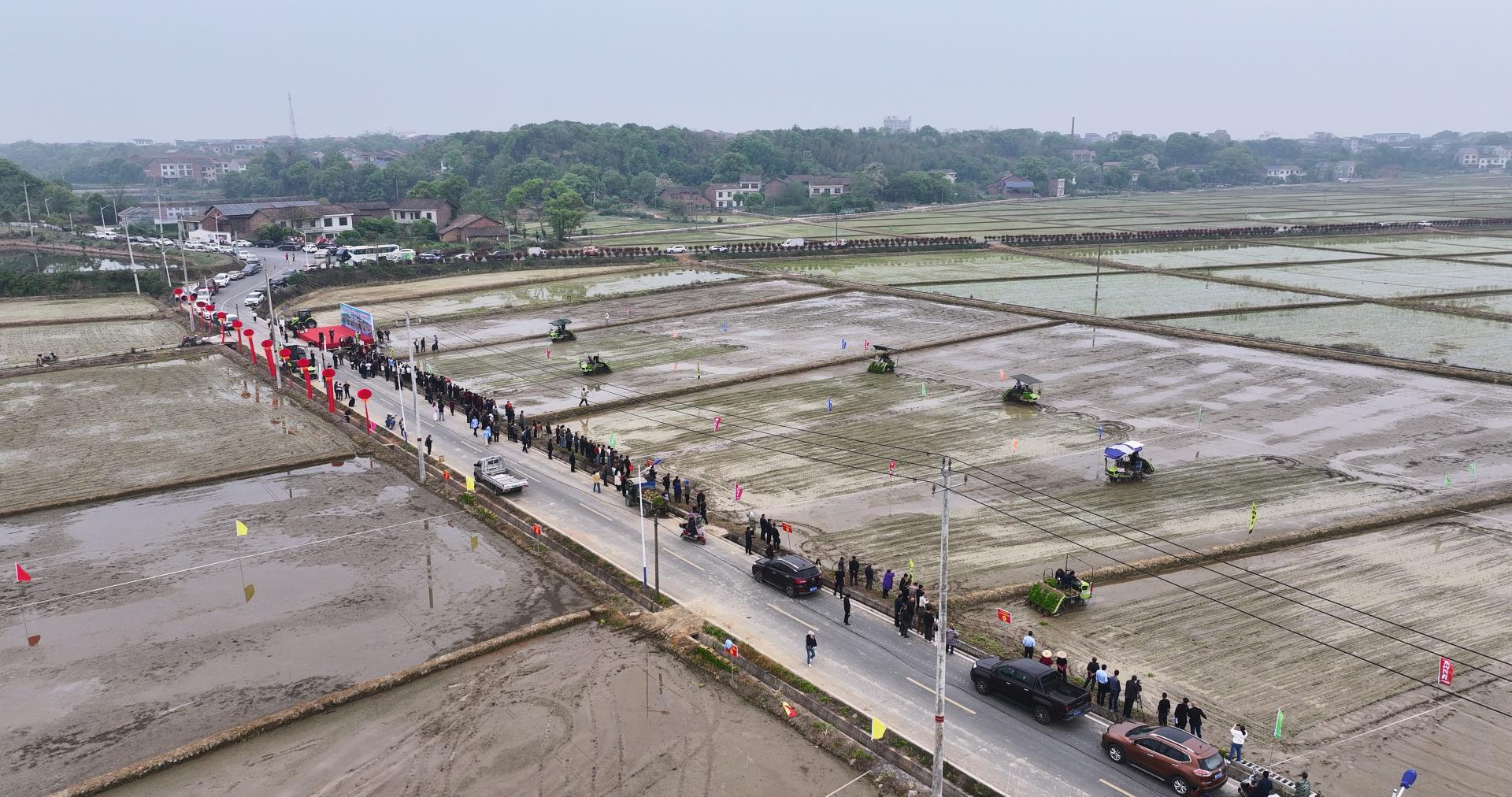 世界杯投注-世界杯足球投注平台 世界杯投注平台支持全程赛事竞猜,数据同步、赔率实时更新,是球迷畅玩世界杯足球投注的理想选择。