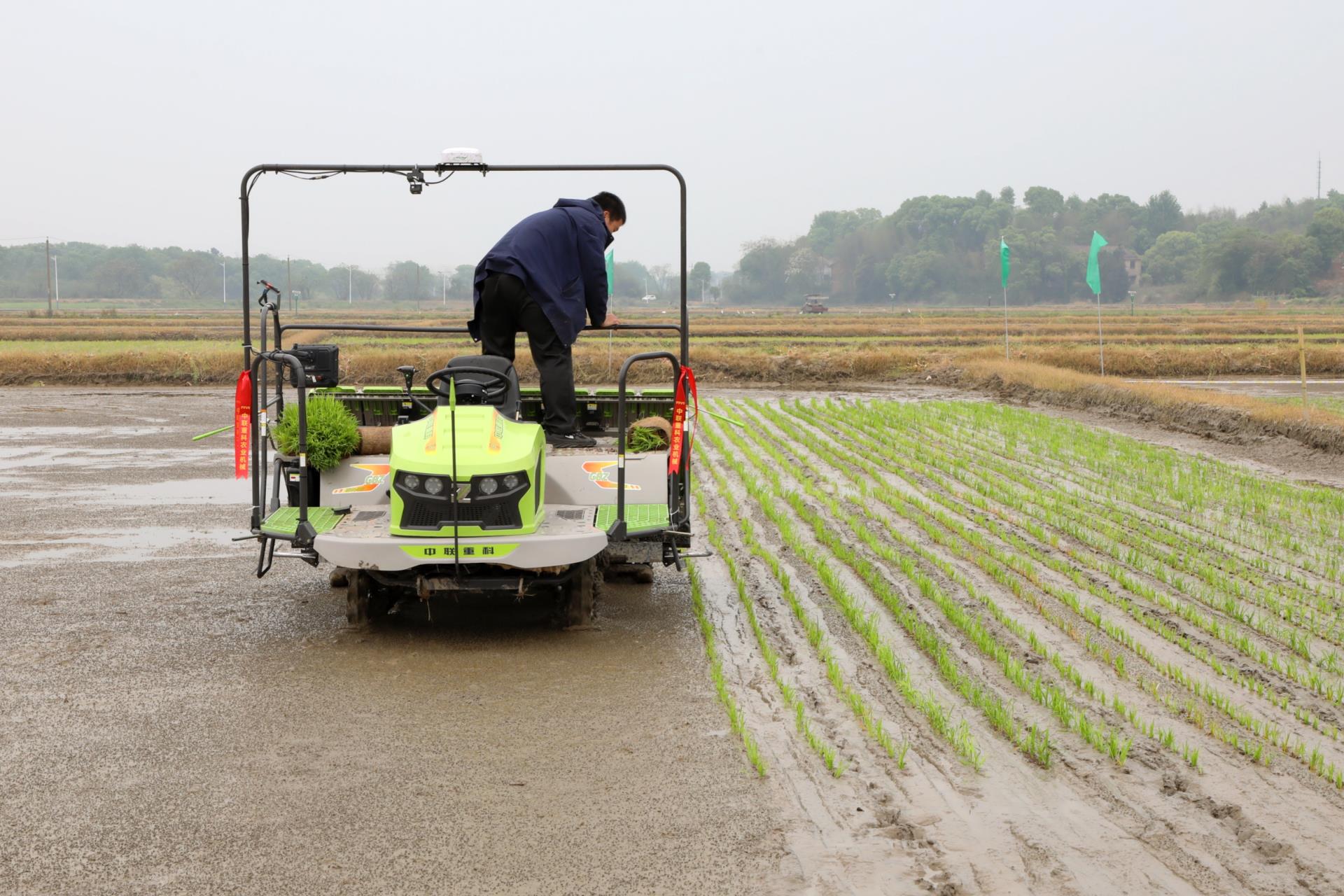 世界杯投注-世界杯足球投注平台 世界杯投注平台支持全程赛事竞猜,数据同步、赔率实时更新,是球迷畅玩世界杯足球投注的理想选择。